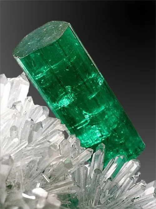 Cultural Significance of Emeralds
