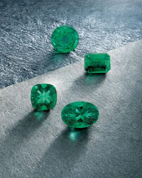 What Stone Goes Well With Emerald